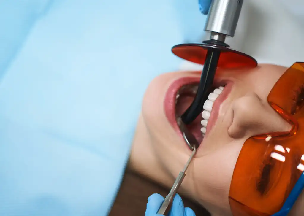 What are some complications that can be seen with root canal treatment?